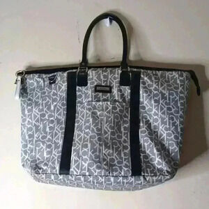 Calvin Klein weekend Duffle Bag 🎒